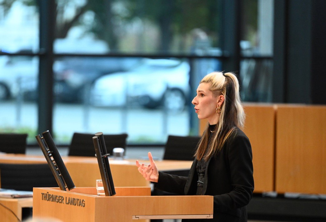 Donata Vogtschmidt spricht im Landtag